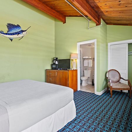 Oceanfront Inn, Inlet View Room, King Bed, #14 Fort Pierce Kültér fotó